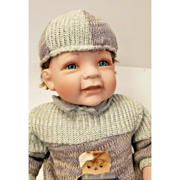 RARE Vintage Realistic Porcelain Baby Doll Boy - Picture 5 of 6